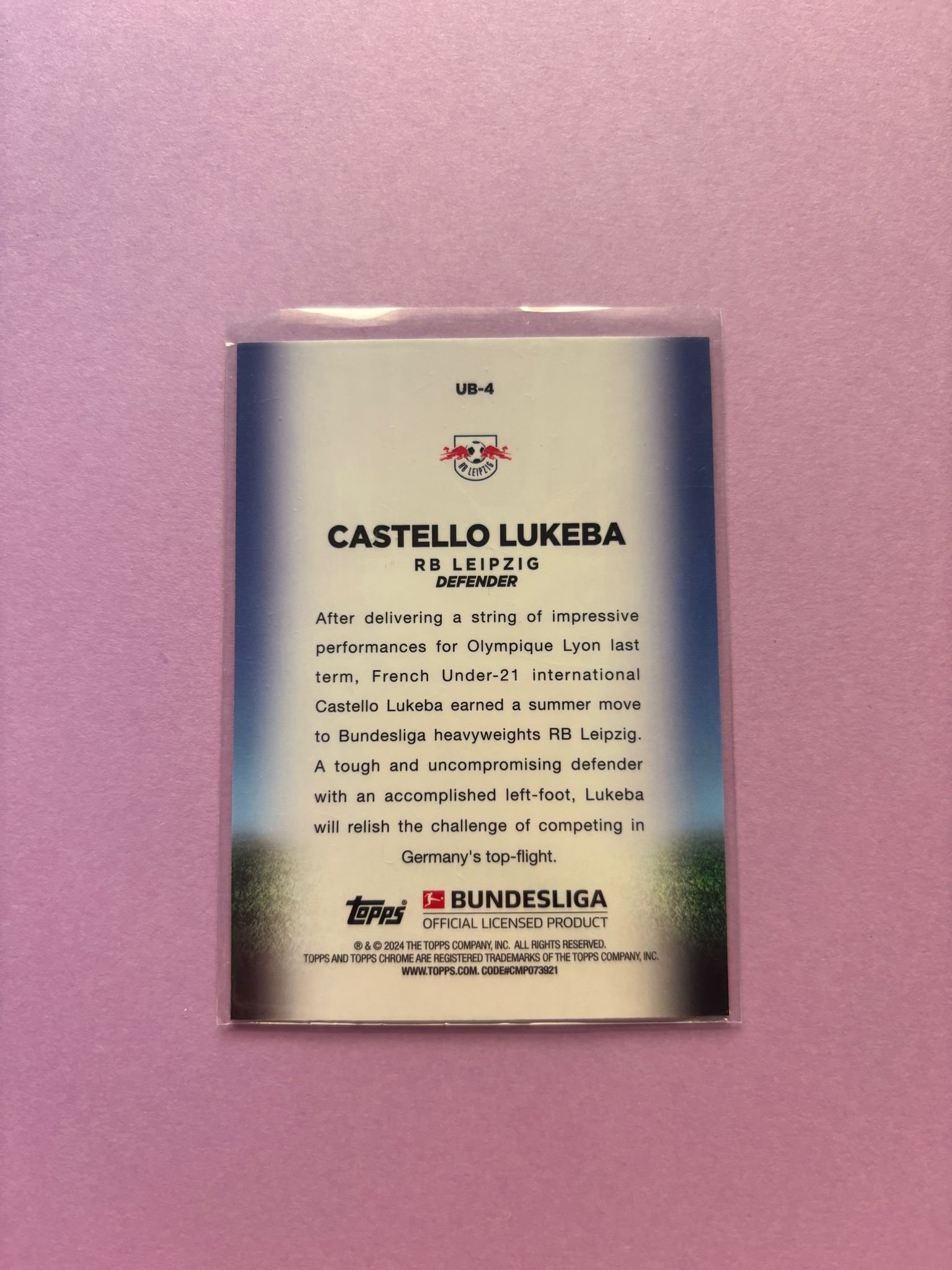 Castello Lukeba Base Topps Chrome Bundesliga 2023/2024 - Image 2